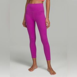 Lululemon Align Leggings 25” - worn once washed once. like new.